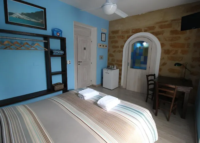 Alojamento de Acomodação e Pequeno-almoço B&B San Leone San Leone