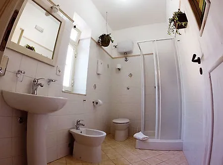 לינה וארוחת בוקר B&B San Leone